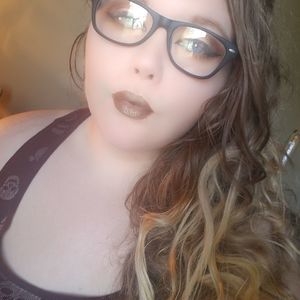 Meet your Posher, Brandy